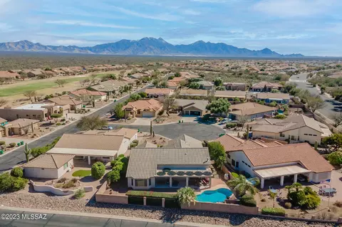 2653 E Barclay Ct, Green Valley, AZ 85614