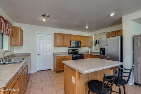 13642 E Shadow Pines Ln, Vail, AZ 85641 photo 4