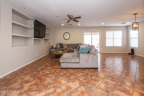 8446 E Ramona Madera Ln, Tucson, AZ 85747 photo 3