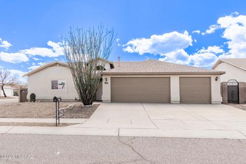 8086 E Ragweed Dr, Tucson, AZ 85710