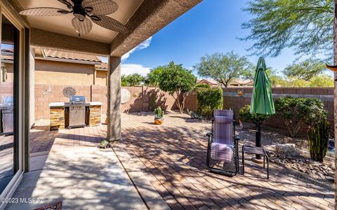 13986 E Stanhope Blvd, Vail, AZ 85641