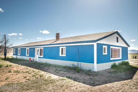 12915 S Pete Kitchens Rd, Pearce, AZ 85625