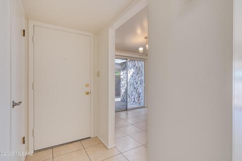 7425 E 19th St, Tucson, AZ 85710 photo 8
