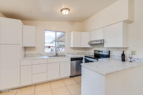 7425 E 19th St, Tucson, AZ 85710 photo 17