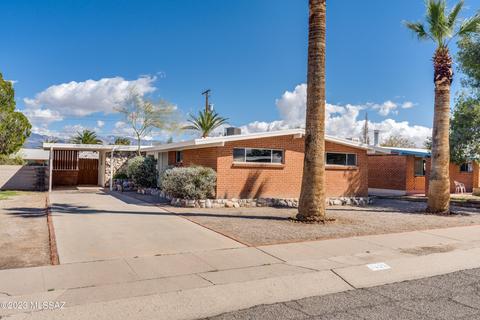 7425 E 19th St, Tucson, AZ 85710 photo 2