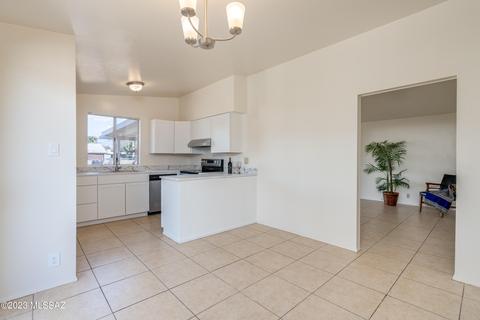 7425 E 19th St, Tucson, AZ 85710 photo 16