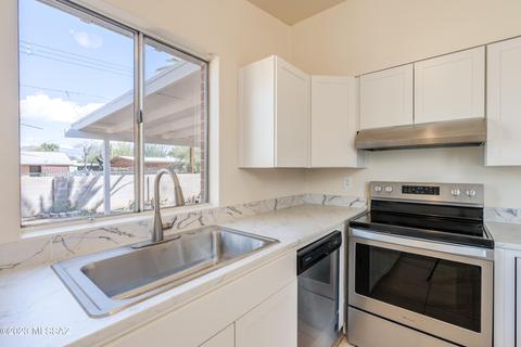 7425 E 19th St, Tucson, AZ 85710 photo 21