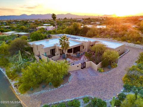 6901 N Solaz Tercero, Tucson, AZ 85718