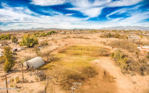 10498 S Nogales Hwy, Tucson, AZ 85756