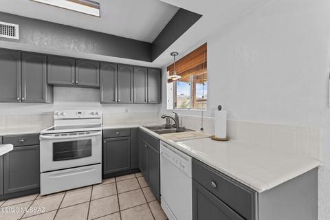 8712 E Baker St, Tucson, AZ 85710 photo 12