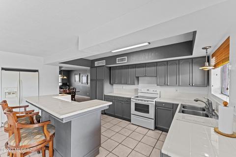 8712 E Baker St, Tucson, AZ 85710 photo 8