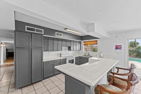 8712 E Baker St, Tucson, AZ 85710 photo 7