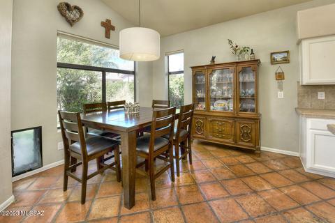 9181 E Dawn Post Rd, Tucson, AZ 85749 photo 4