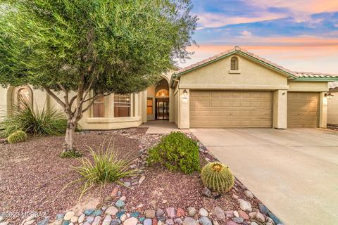 8331 N Poudre Dr, Tucson, AZ 85743