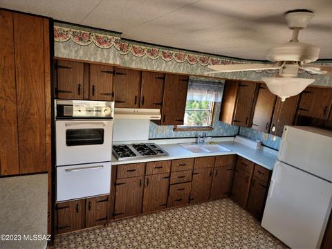1942 N Montana Rd, Dragoon, AZ 85609