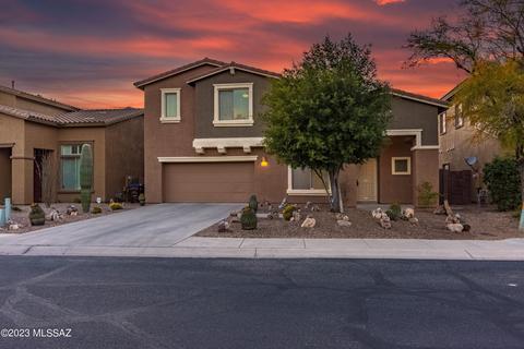 8427 N Amber Burst Dr, Tucson, AZ 85743