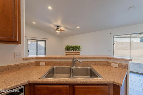 505 E Greg Rock Rd, Vail, AZ 85641 photo 13
