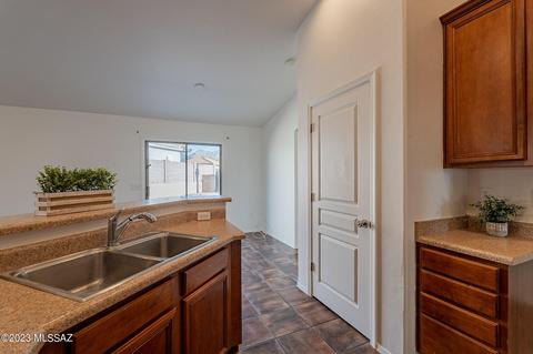 505 E Greg Rock Rd, Vail, AZ 85641 photo 14
