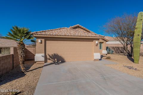 505 E Greg Rock Rd, Vail, AZ 85641