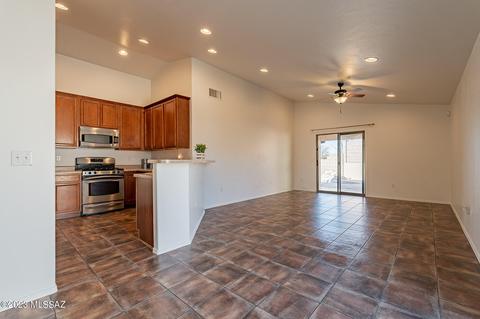 505 E Greg Rock Rd, Vail, AZ 85641 photo 8