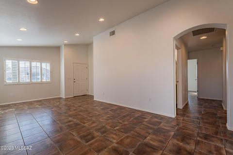 505 E Greg Rock Rd, Vail, AZ 85641 photo 6