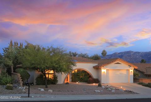 14520 N Crown Point Dr, Oro Valley, AZ 85755