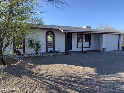 2878 W Calle Del Huerto, Tucson, AZ 85741