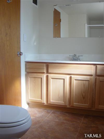 908 E Hampton St, Tucson, AZ 85719 photo 6