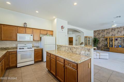 60944 Eagle Heights Dr, Tucson, AZ 85739 photo 12