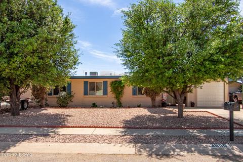 3600 S Chesin Dr, Tucson, AZ 85730