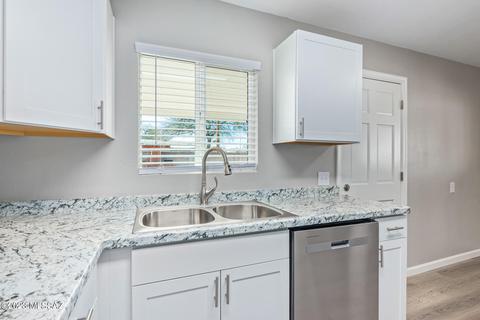 4702 E Cooper St, Tucson, AZ 85711 photo 10