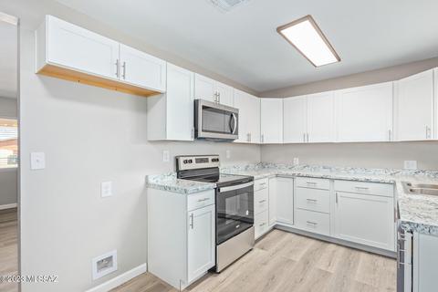 4702 E Cooper St, Tucson, AZ 85711 photo 11