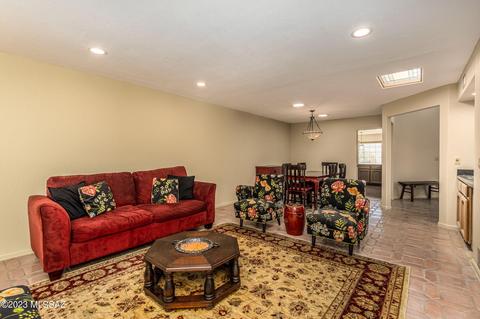 7240 E Ashling Ln, Tucson, AZ 85715 photo 10