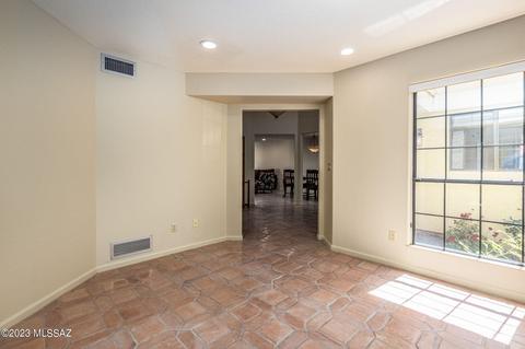 7240 E Ashling Ln, Tucson, AZ 85715 photo 21