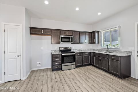 4302 Edison St, Tucson, AZ 85712 photo 9