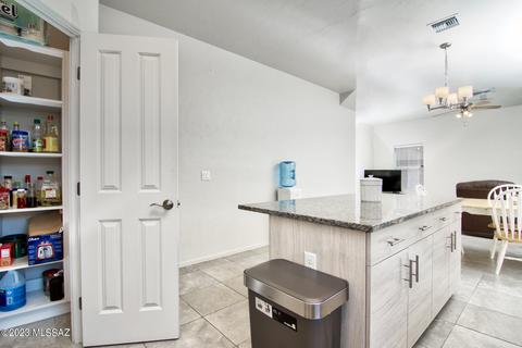 1101 E Irwin Pl, Tucson, AZ 85719 photo 10