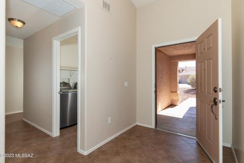 998 S Willis Ave, Vail, AZ 85641 photo 4
