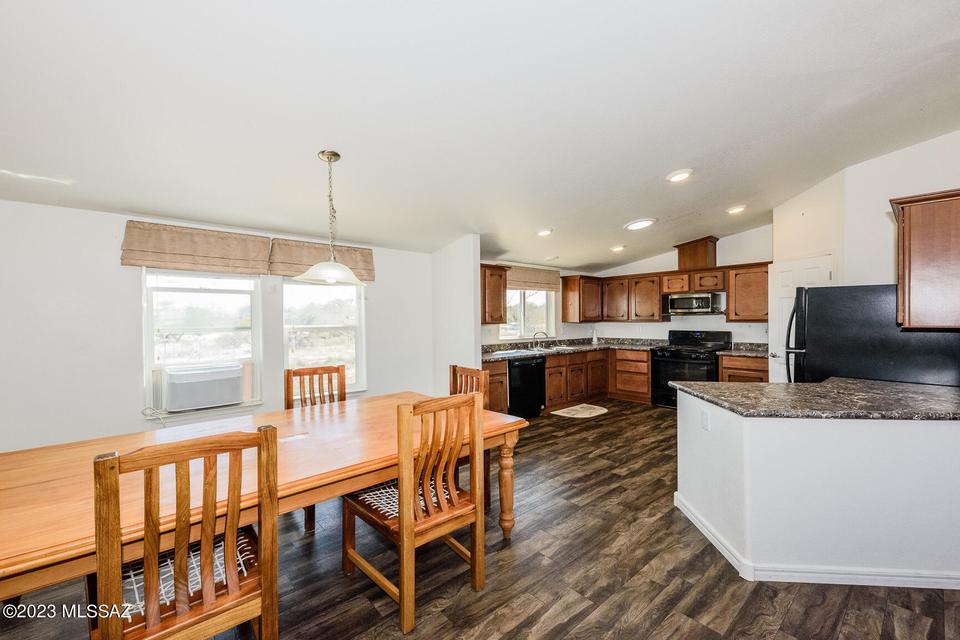  14225 W Lodorie Ln, Tucson, AZ 85736 photo 17