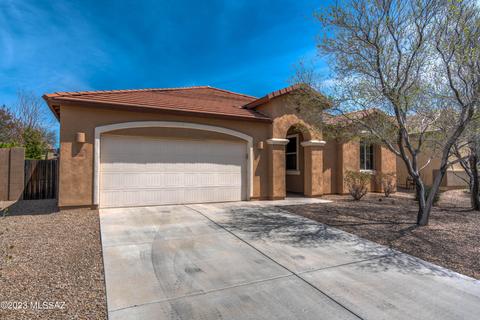 8386 N Douglas Fir Dr, Tucson, AZ 85743