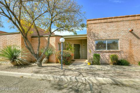 4315 E Presidio Rd, Tucson, AZ 85712