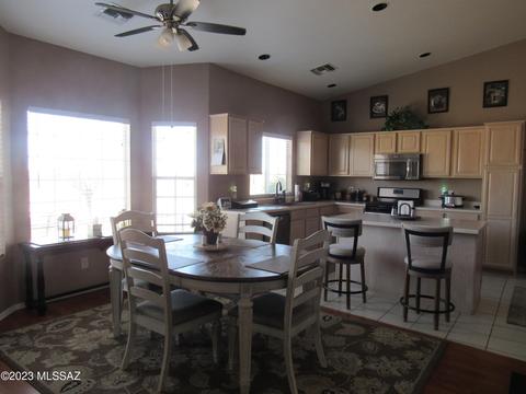 913 E Christmas Tree Ln, Pearce, AZ 85625 photo 28