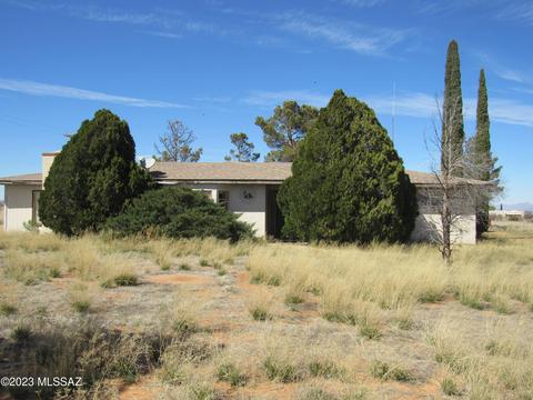 285 E Geneva St, Pearce, AZ 85625 photo 4