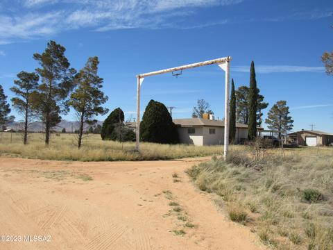 285 E Geneva St, Pearce, AZ 85625 photo 2