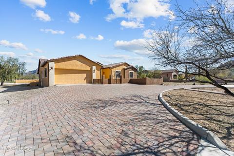 4692 W Eagle Tail Ln, Tucson, AZ 85757