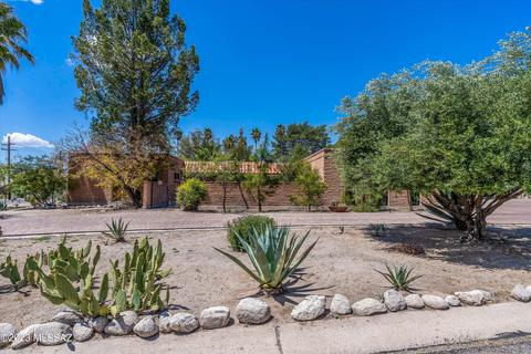 3401 N Calle Largo, Tucson, AZ 85750