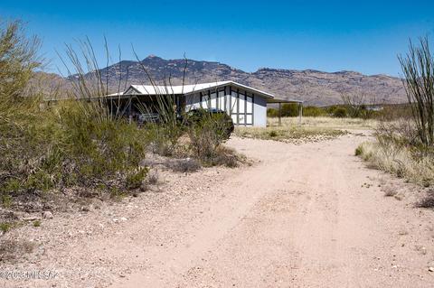 17701 E Marsh Station Rd, Vail, AZ 85641