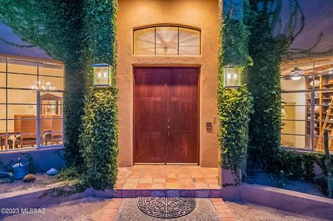 7256 N Cathedral Rock Rd, Tucson, AZ 85718