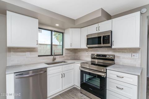 8101 E Baker Dr, Tucson, AZ 85710 photo 16