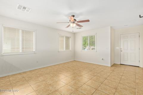 4810 E Desert Thorn Dr, Tucson, AZ 85756 photo 4