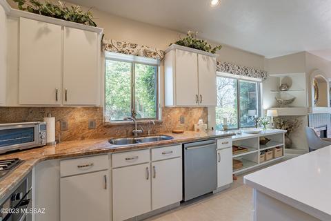 5216 N Spring Pointe Pl, Tucson, AZ 85749 photo 17